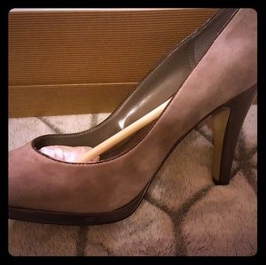 Never worn grey suede high heels